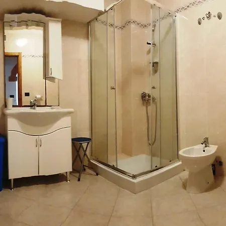 Casa Lucia 아파트 레우카
